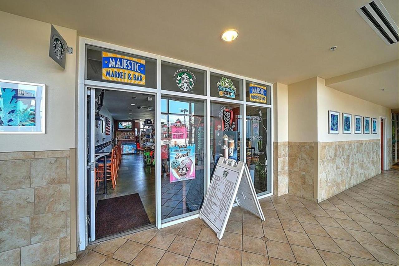 Majestic Beach Resort Tower 2 By Panhandle Getaways Panama City Beach Bagian luar foto